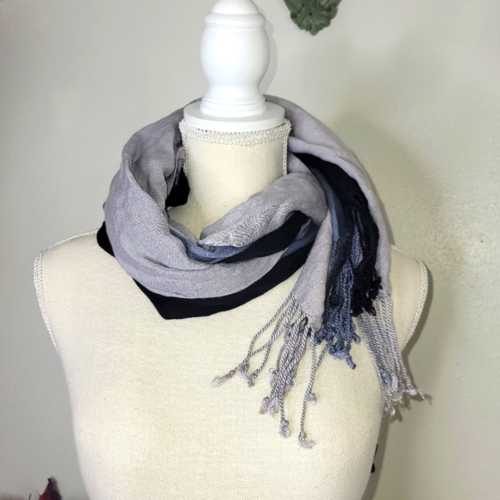 4for$20🤑 Collection eighteen shawl